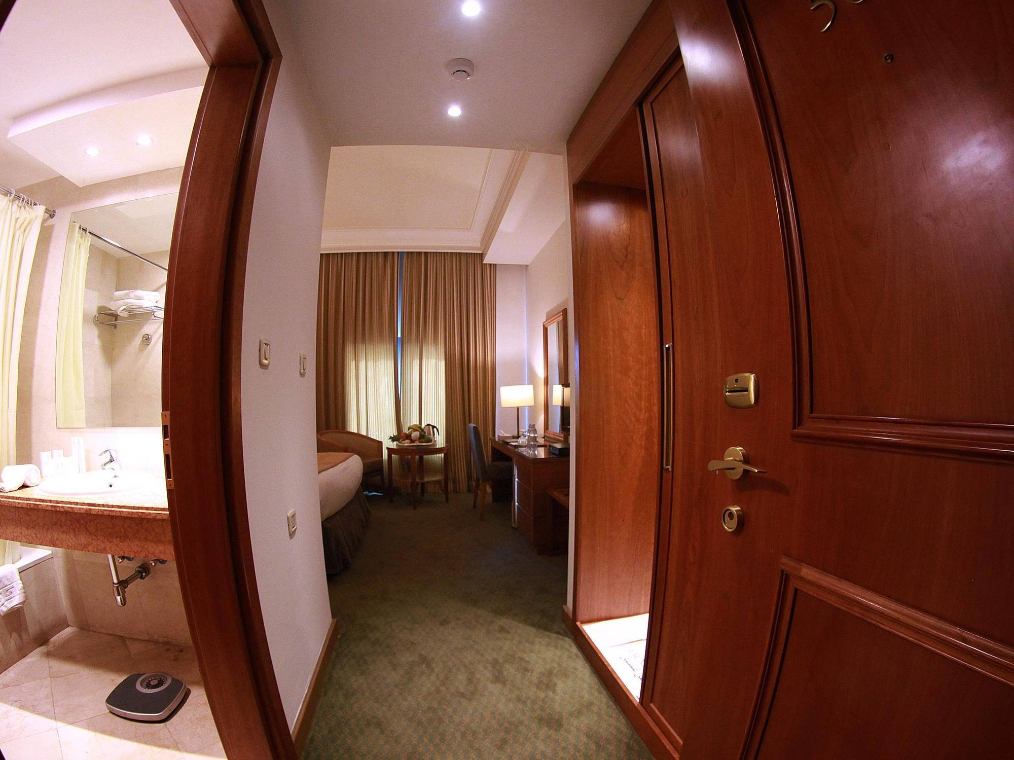 Sadeen Amman Hotel Extérieur photo
